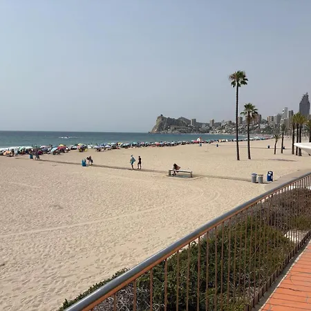 Penthouse Islamar - *