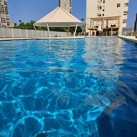 Penthouse Islamar - *