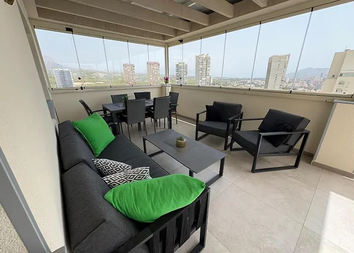 Penthouse Islamar -