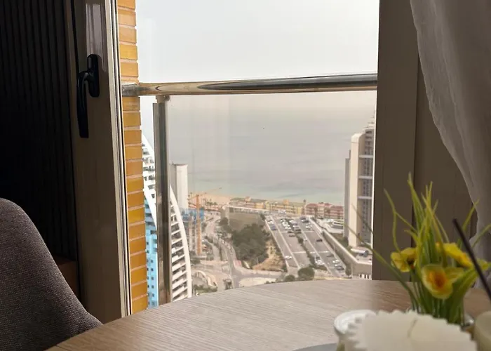 Penthouse Islamar -