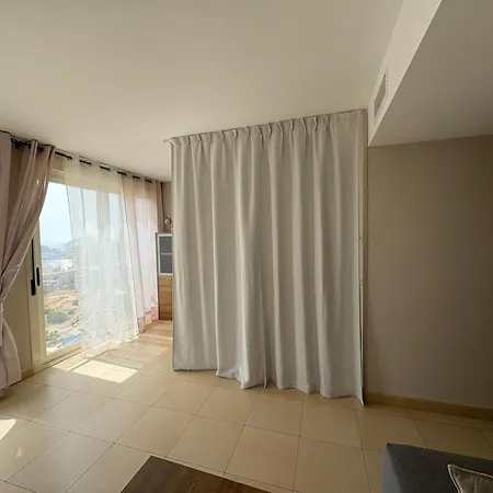 شقة Penthouse Islamar - *