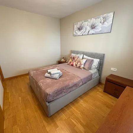 Penthouse Islamar - بينايدورم