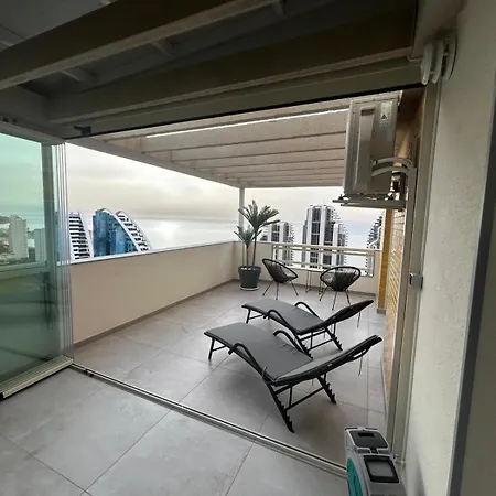 Penthouse Islamar - Μπένιντορμ