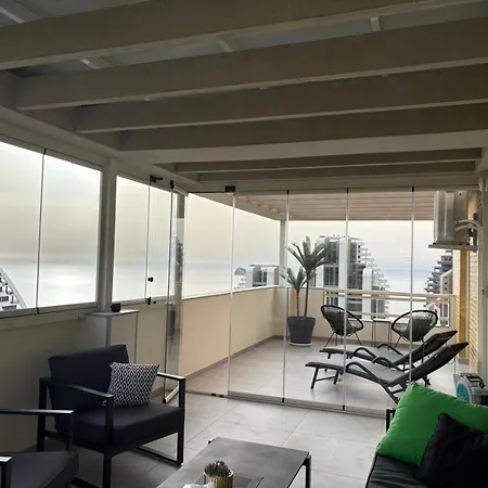 Penthouse Islamar - Μπένιντορμ