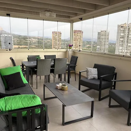 Penthouse Islamar - Μπένιντορμ