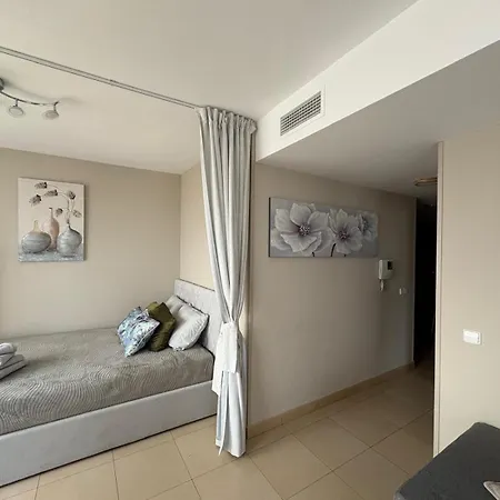 Penthouse Islamar - شقة