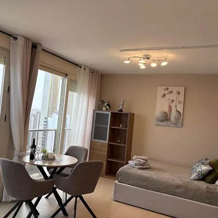 Penthouse Islamar - شقة