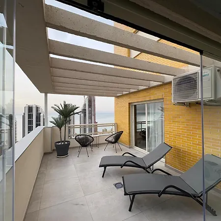 Penthouse Islamar - Διαμέρισμα Μπένιντορμ