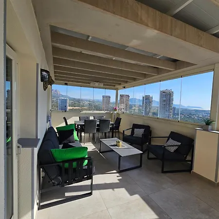 Penthouse Islamar -