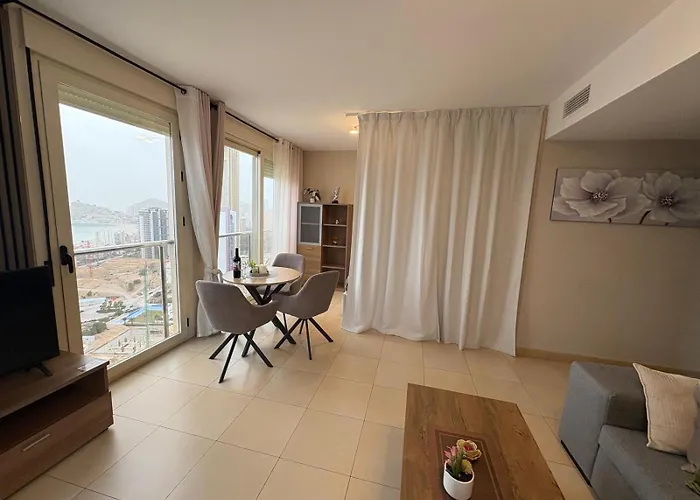 Penthouse Islamar - *