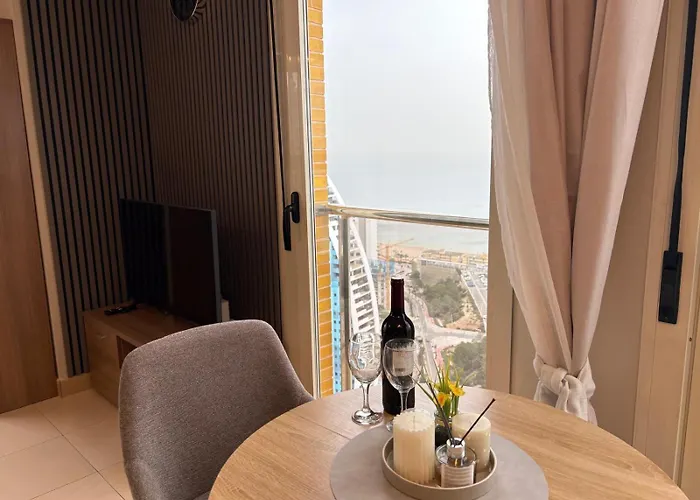 דירה Penthouse Islamar - *