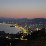 Penthouse Islamar - * بينايدورم