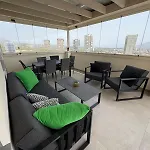 Penthouse Islamar -