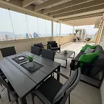 Penthouse Islamar - شقة *